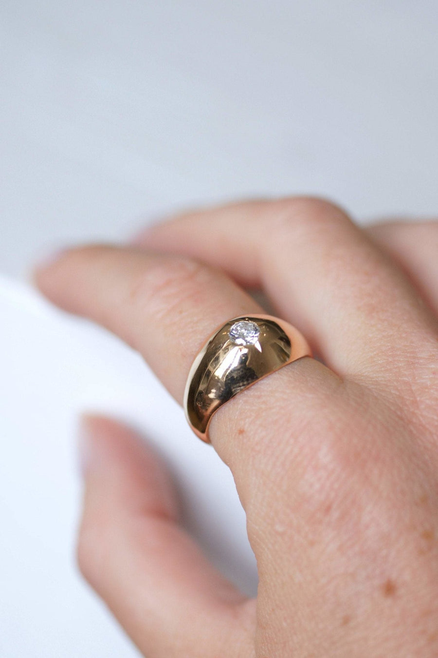 Vintage rose gold and diamond ring - Penelope Gallery