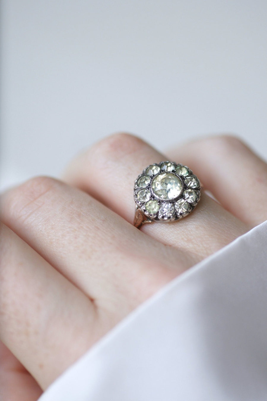 Antique Rhinestone Daisy Ring - Penelope Gallery