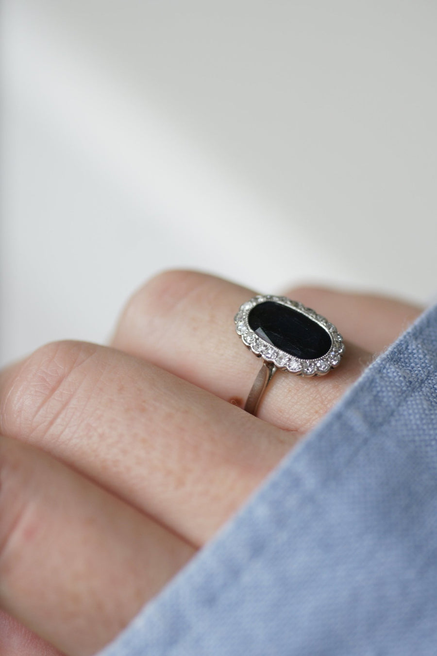 Sapphire and diamond Art Deco daisy ring - Penelope Gallery