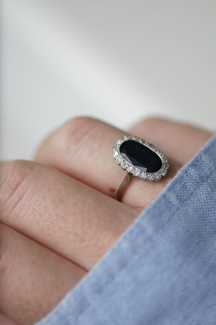 Sapphire and diamond Art Deco daisy ring - Penelope Gallery