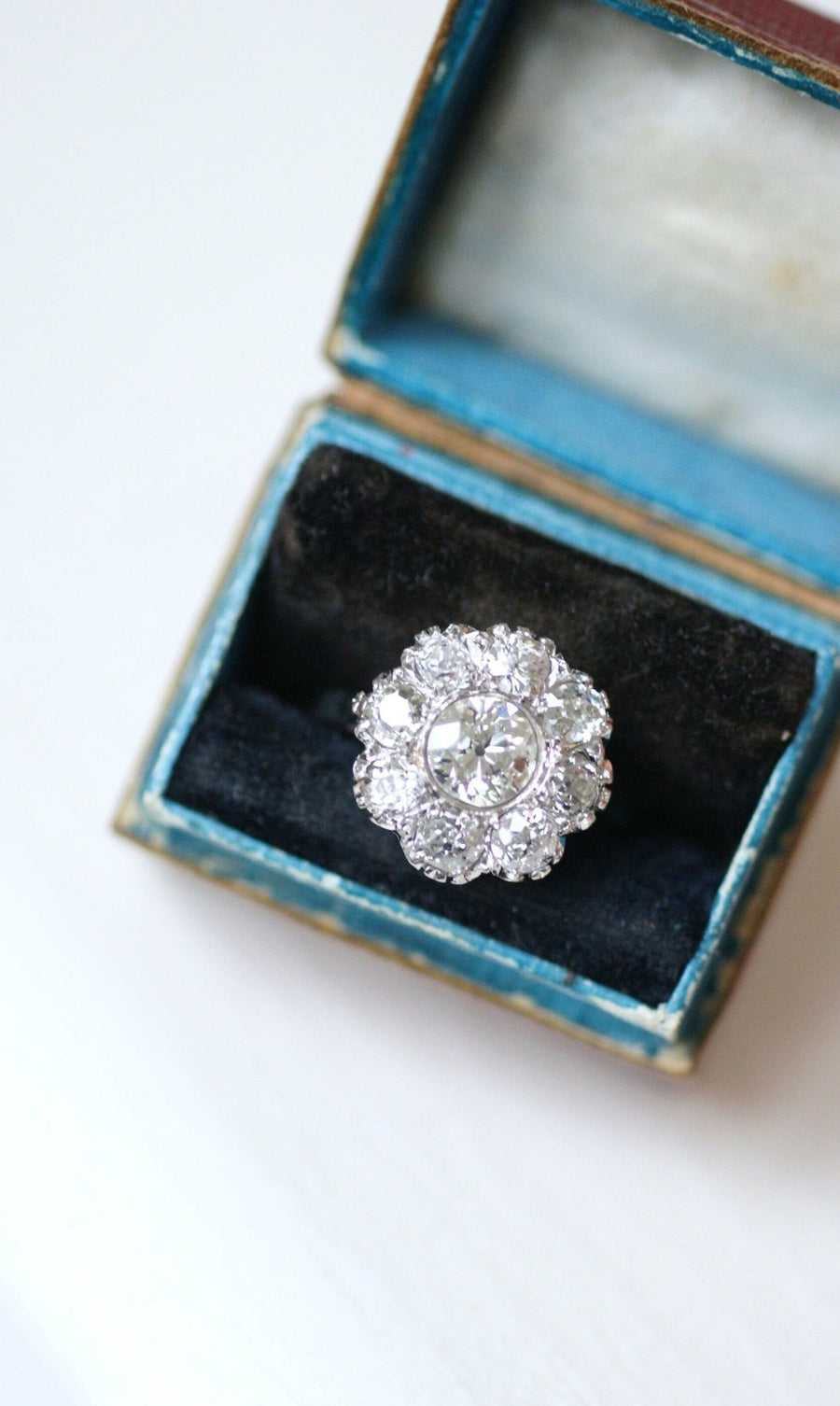 2-carat diamond daisy ring - Galerie Pénélope