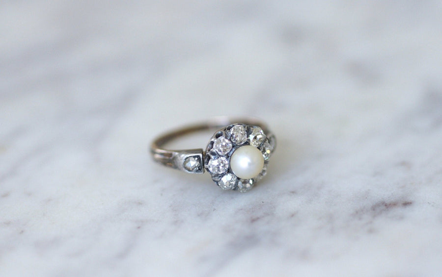 Daisy ring with diamonds and pearl - Penelope Gallery