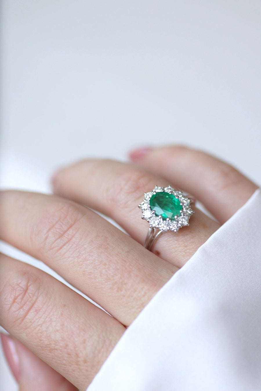 Emerald & diamond daisy ring - Penelope Gallery