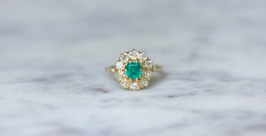 Emerald and diamond daisy ring - Penelope Gallery