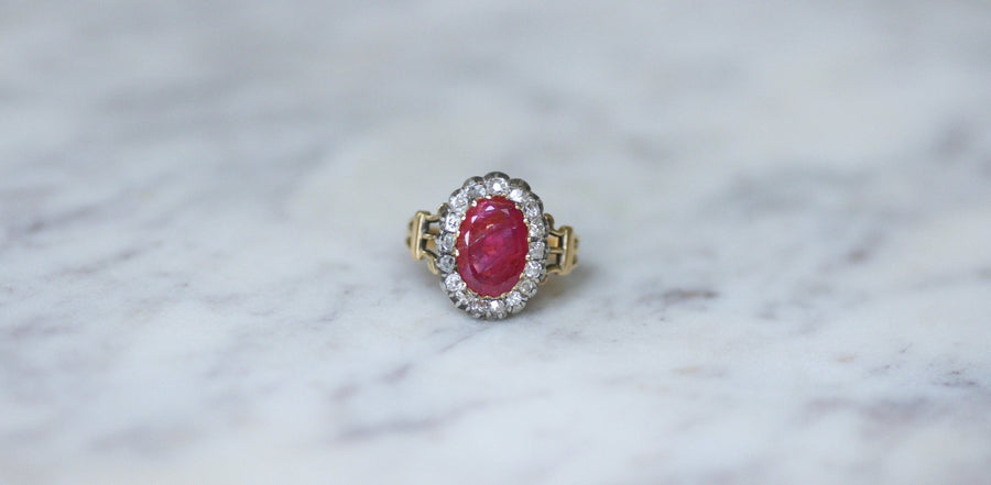 Burmese ruby daisy ring 2.82 Cts diamonds - Galerie Pénélope