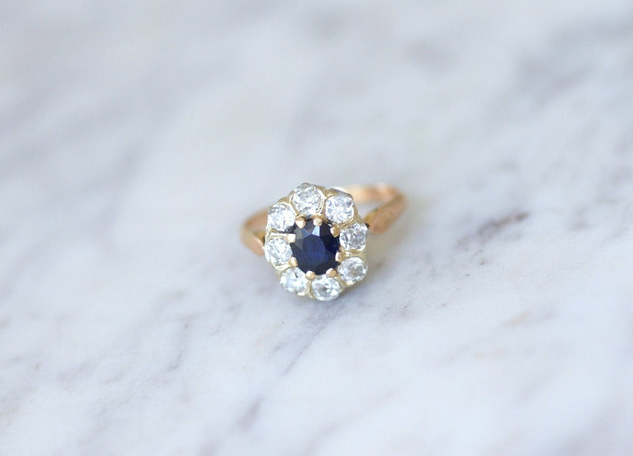 Sapphire daisy ring with diamonds - Penelope Gallery