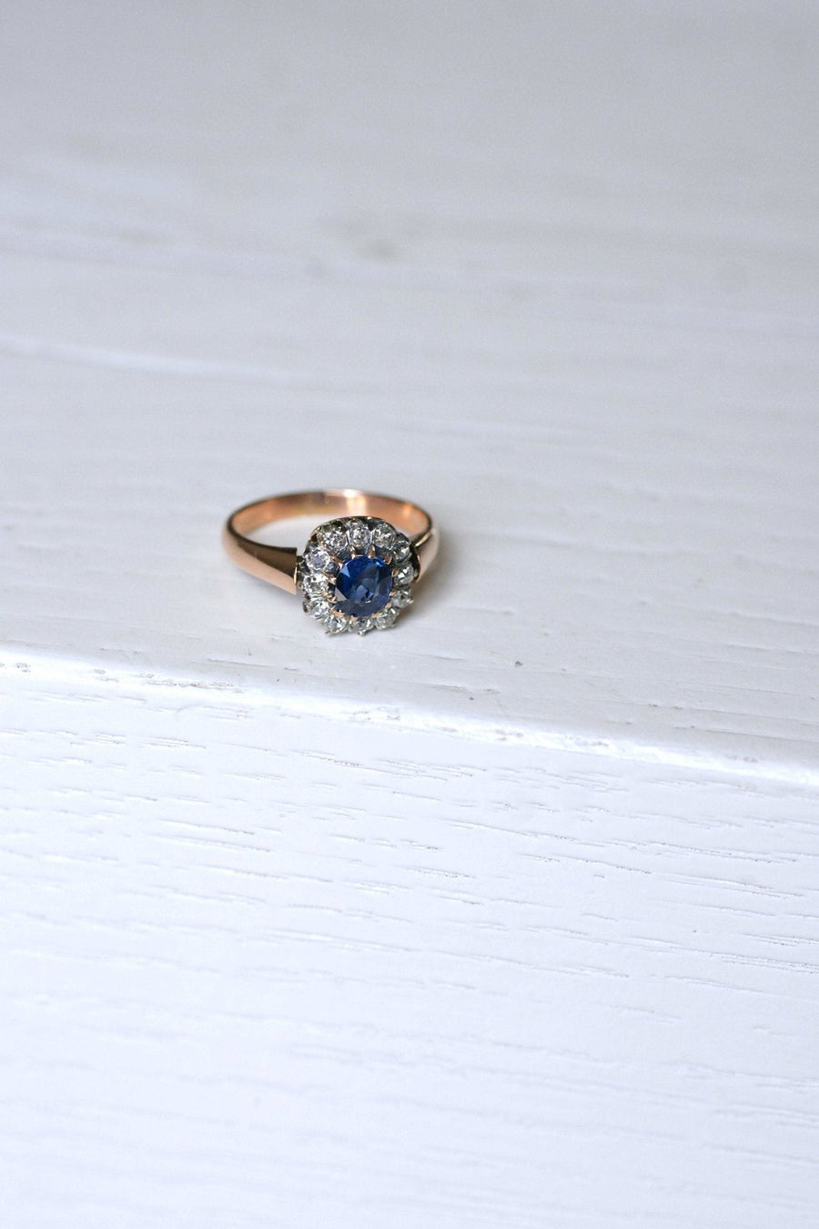 Unheated sapphire daisy ring with diamonds - Penelope Gallery