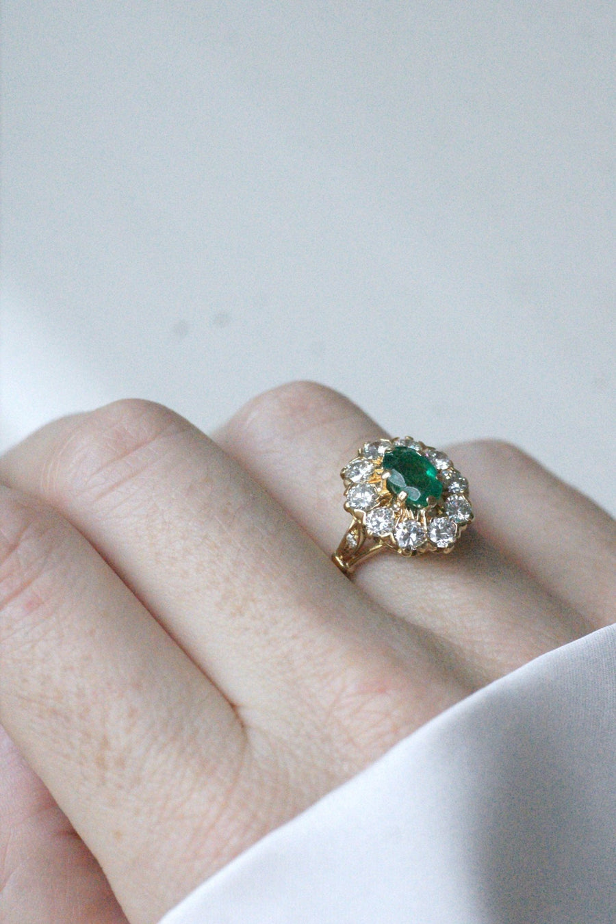 Vintage emerald and diamond daisy ring - Galerie Pénélope