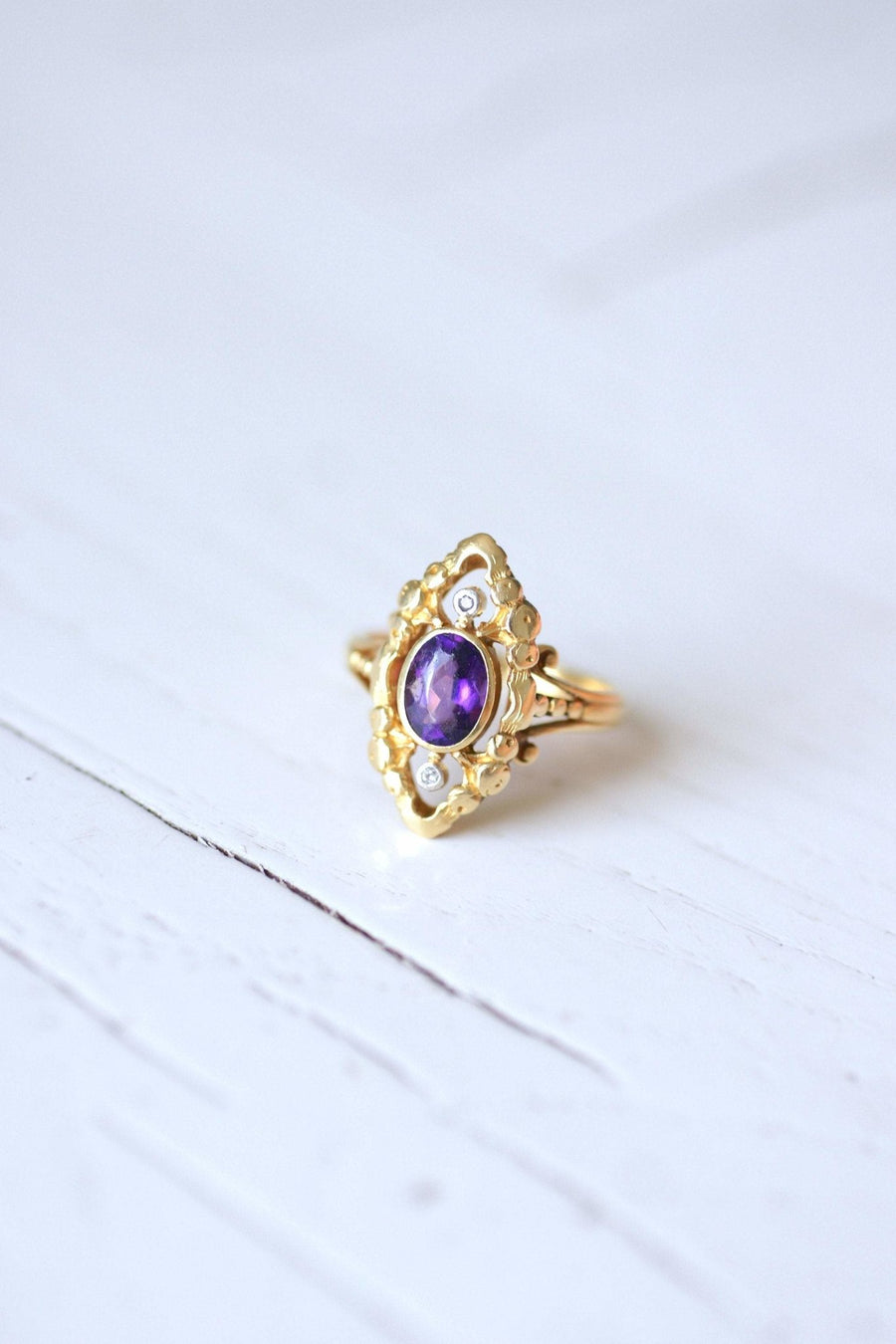 Marquise ring Ancient diamonds and amethyst in gold - Galerie Pénélope