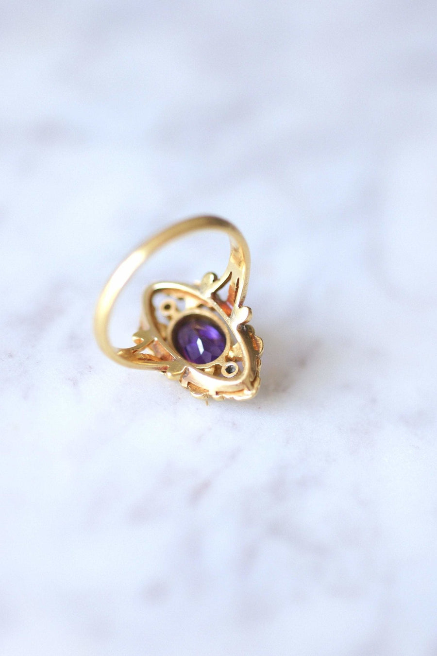 Marquise ring Ancient diamonds and amethyst in gold - Galerie Pénélope