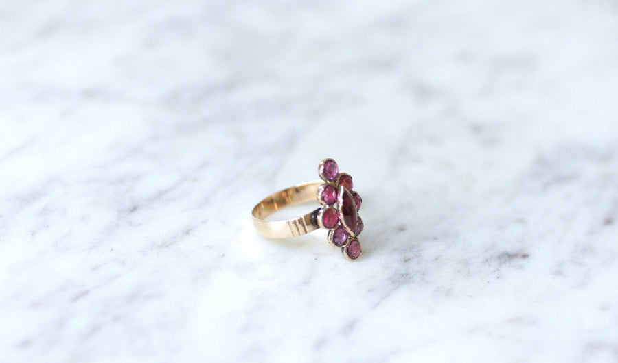 Marquise ring in pink gold with Perpignan garnets - Galerie Pénélope