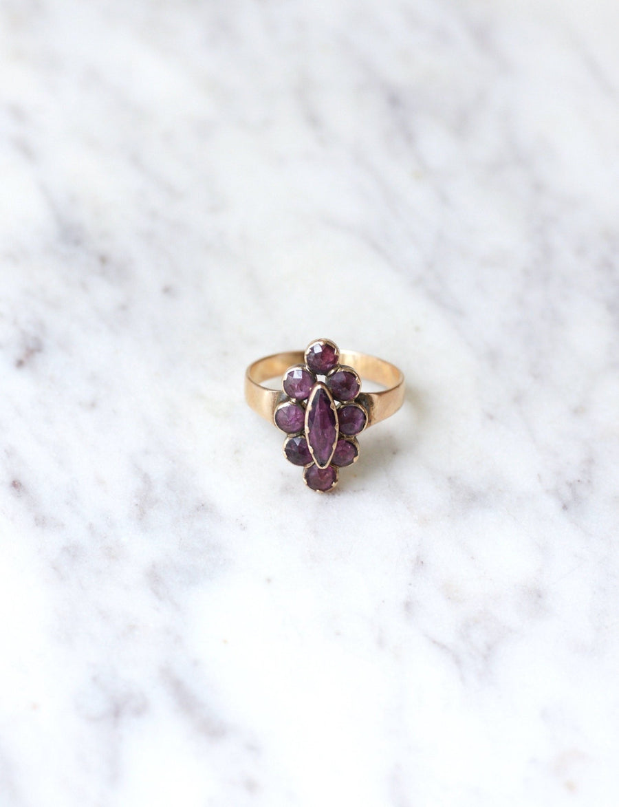 Marquise ring in pink gold with Perpignan garnets - Galerie Pénélope