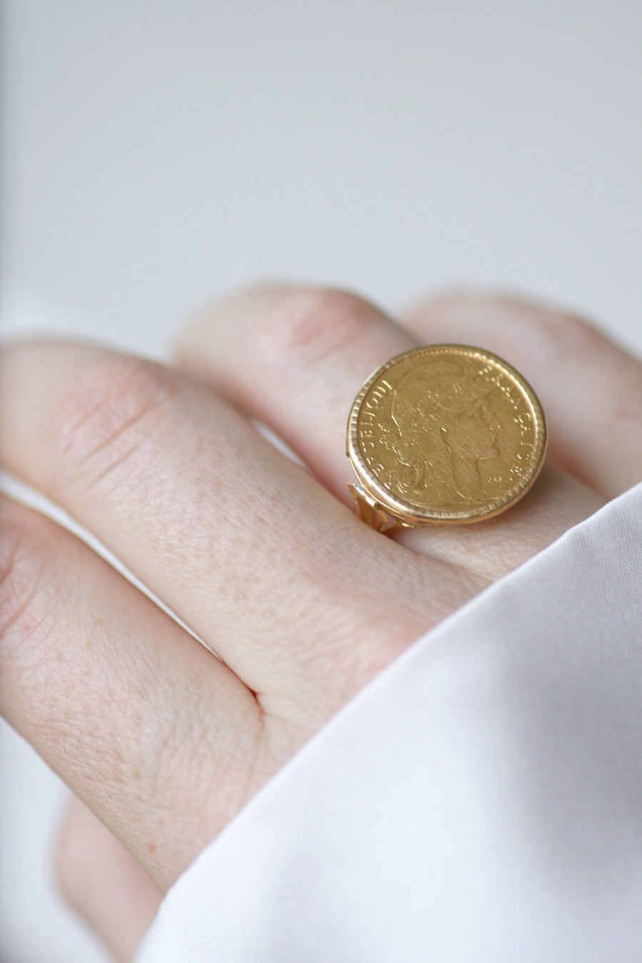 Gold ring Marianne 10 Francs - Penelope Gallery
