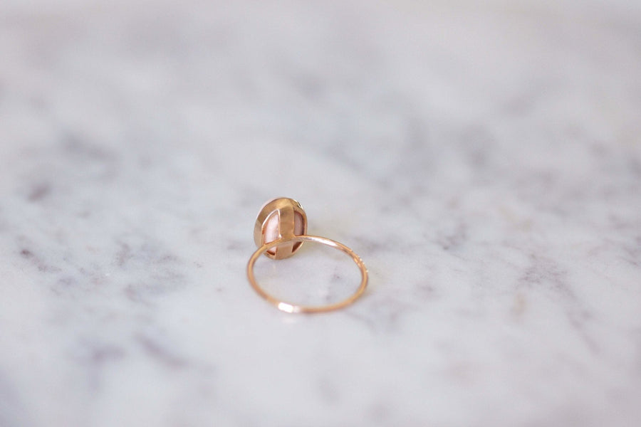 Antique pink gold coral angel skin ring - Penelope Gallery
