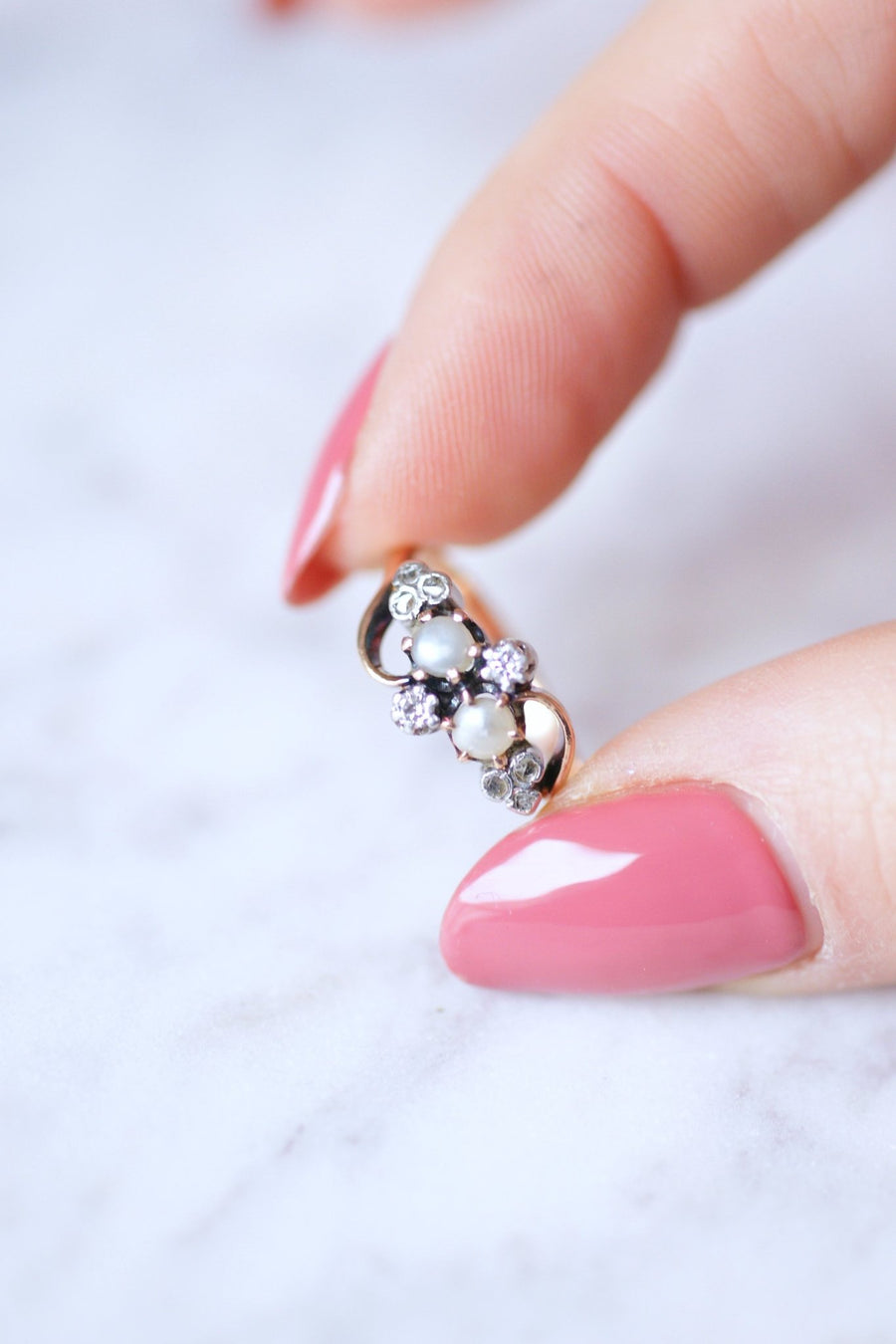 Antique Victorian rose gold ring with diamonds and pearls - Galerie Pénélope