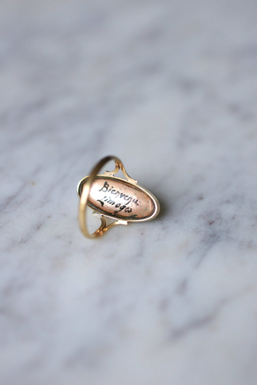 Yellow gold and Limoges enamel antique portrait ring - Galerie Pénélope