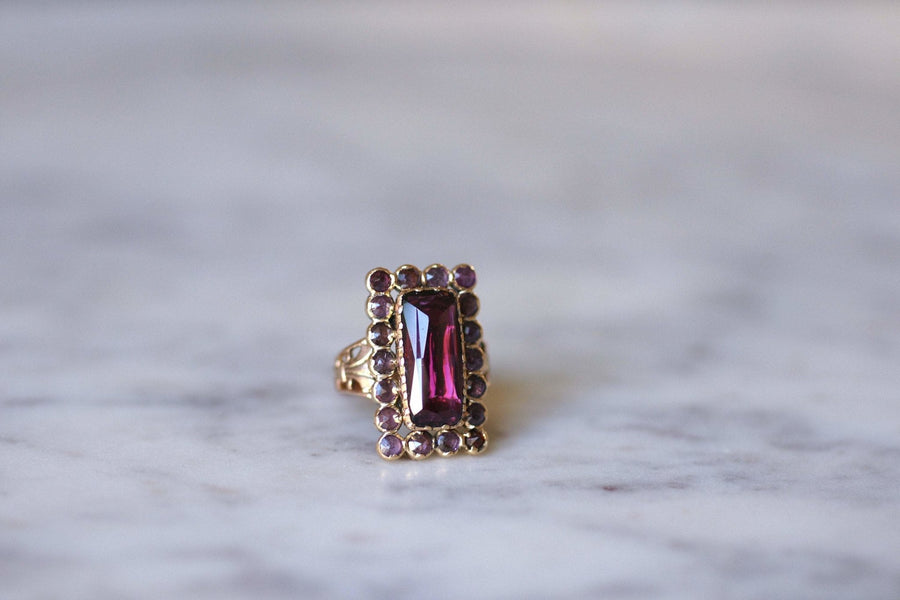 Rectangular rose gold and garnet ring - Penelope Gallery