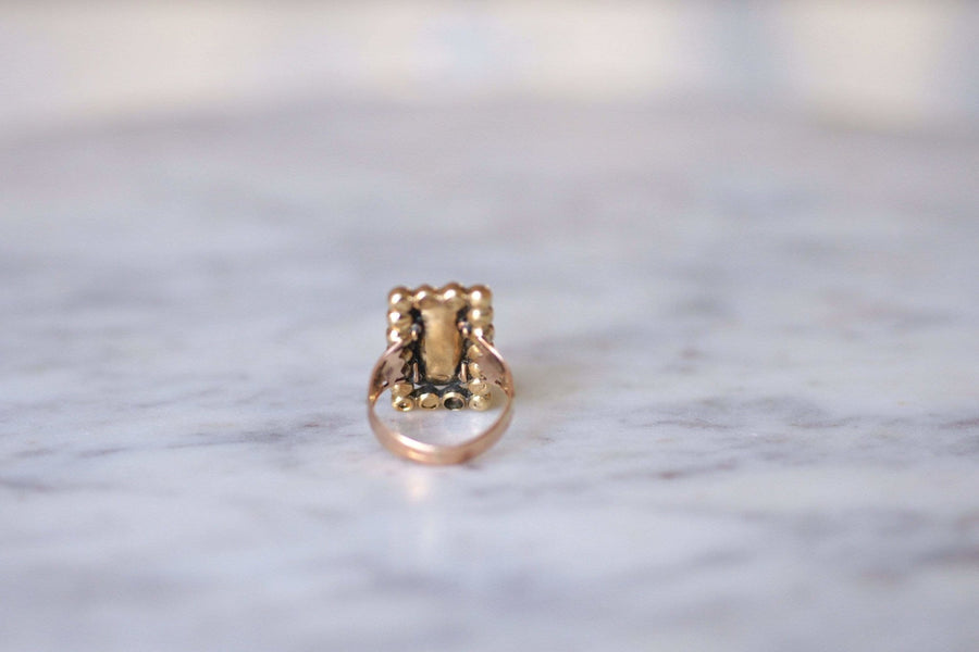 Rectangular rose gold and garnet ring - Penelope Gallery
