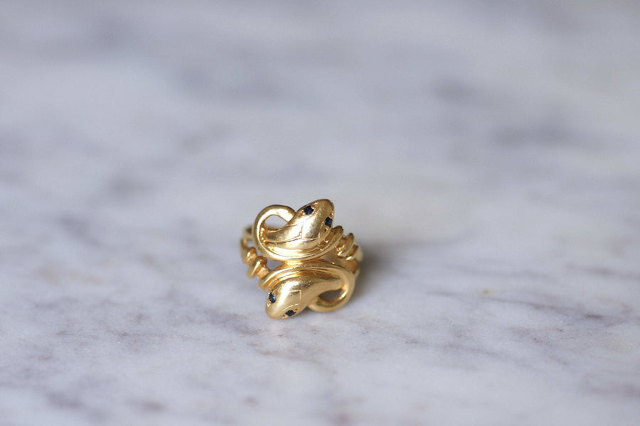 Gold and sapphire coiled snakes ring - Penelope Gallery