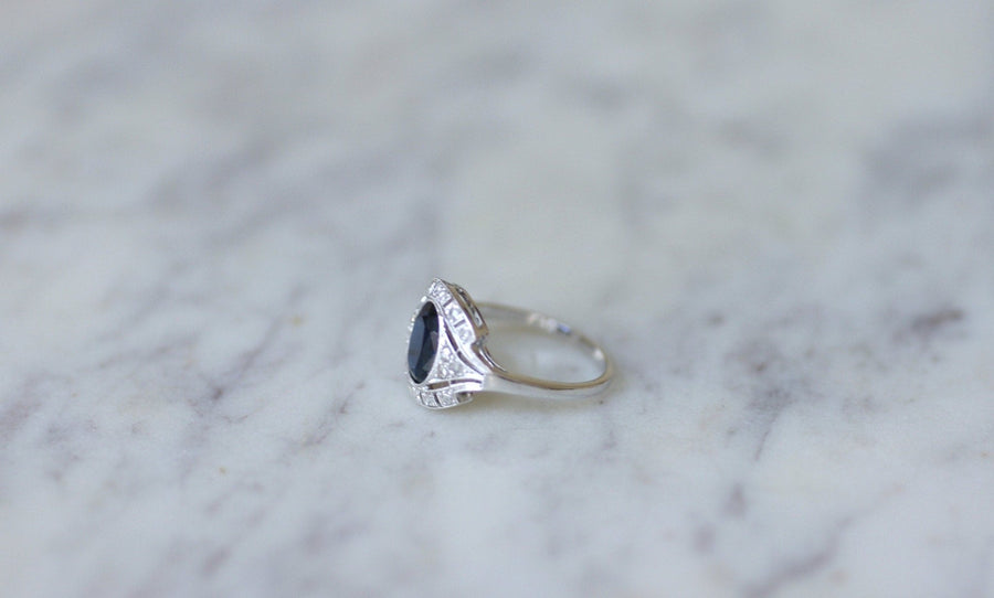 Art Deco style sapphire and diamond ring - Penelope Gallery