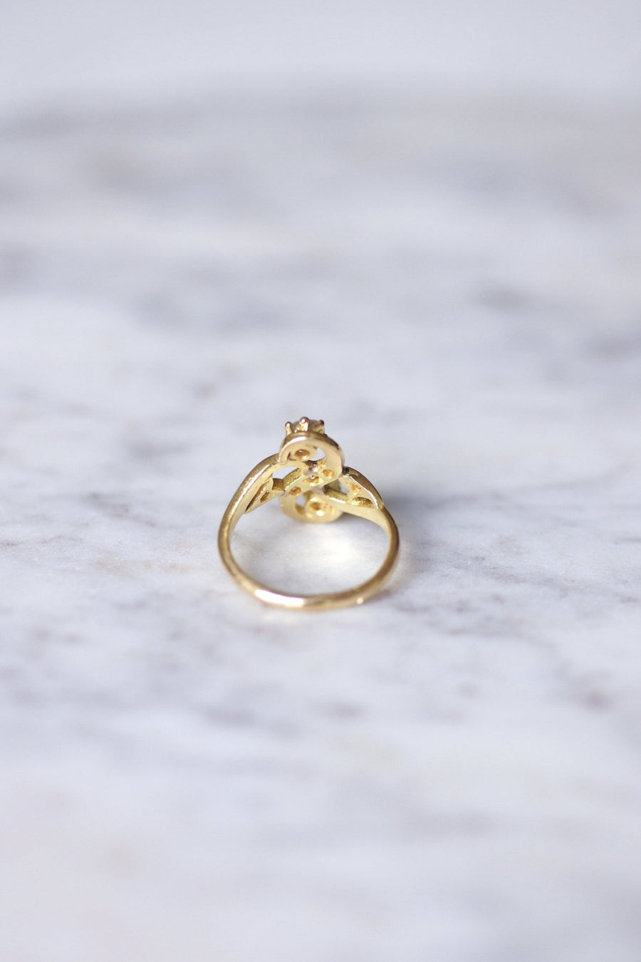 Victorian style ring Toi et Moi, diamonds, synthetic ruby, on yellow gold - Penelope Gallery
