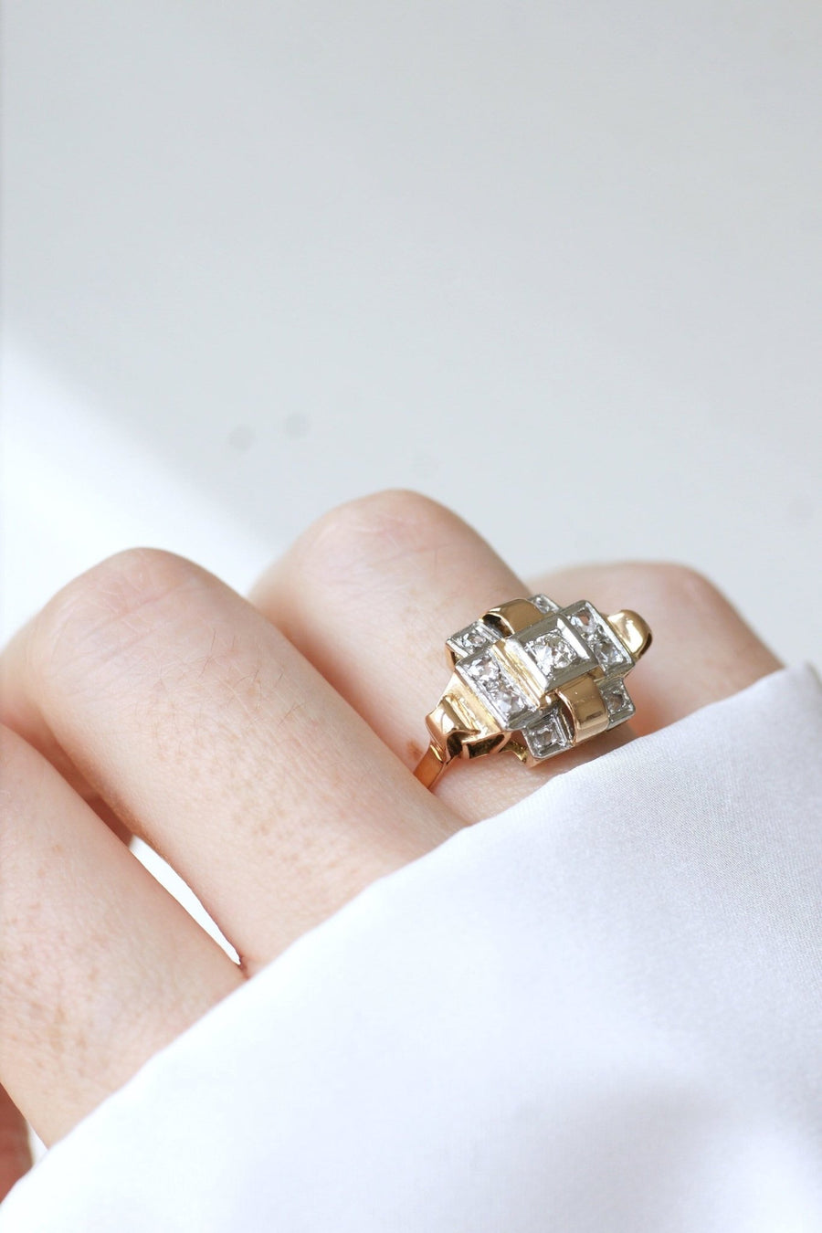 Art Deco Tank Ring, rose gold, platinum and diamonds - Galerie Pénélope