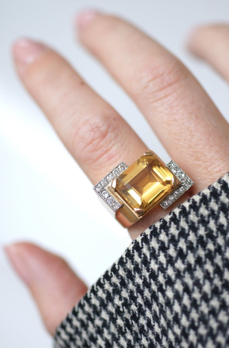 Tank citrine & diamonds on pink gold ring - Galerie Pénélope