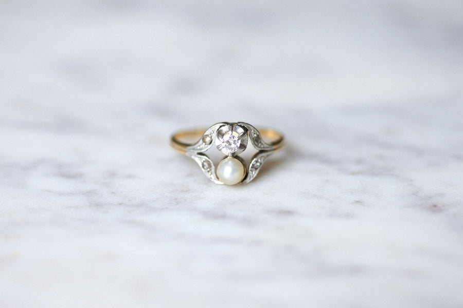 Belle Epoque pearl and diamonds ring on gold and platinum - Galerie Pénélope