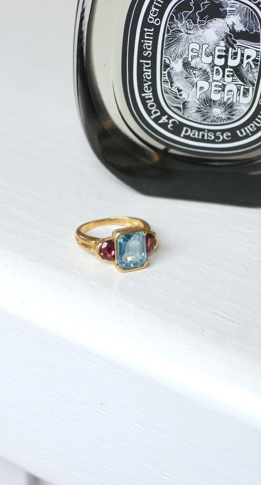 Topaz and Yellow Gold Garnet Ring - Galerie Pénélope
