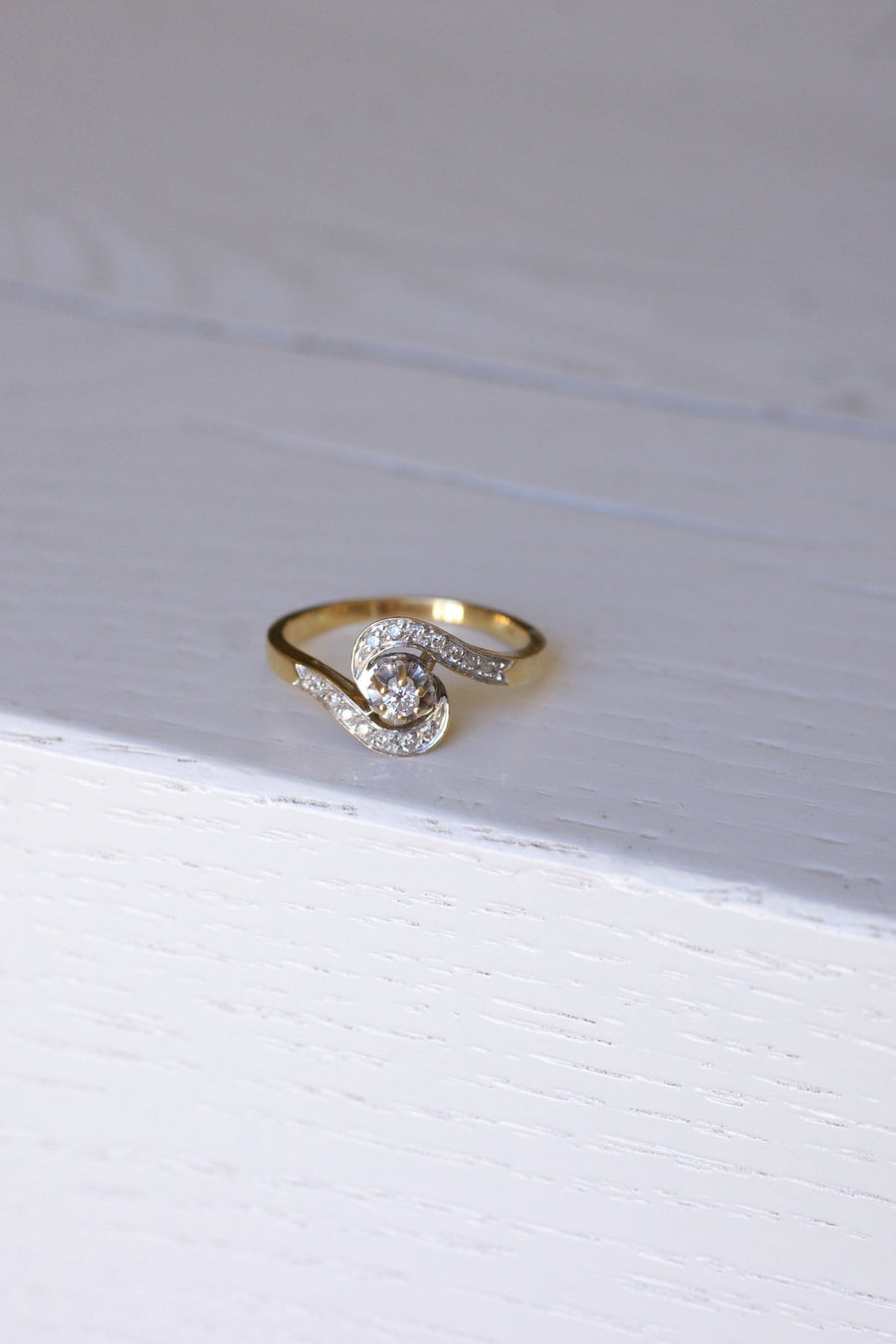Two gold and diamond tourbillon ring - Galerie Pénélope
