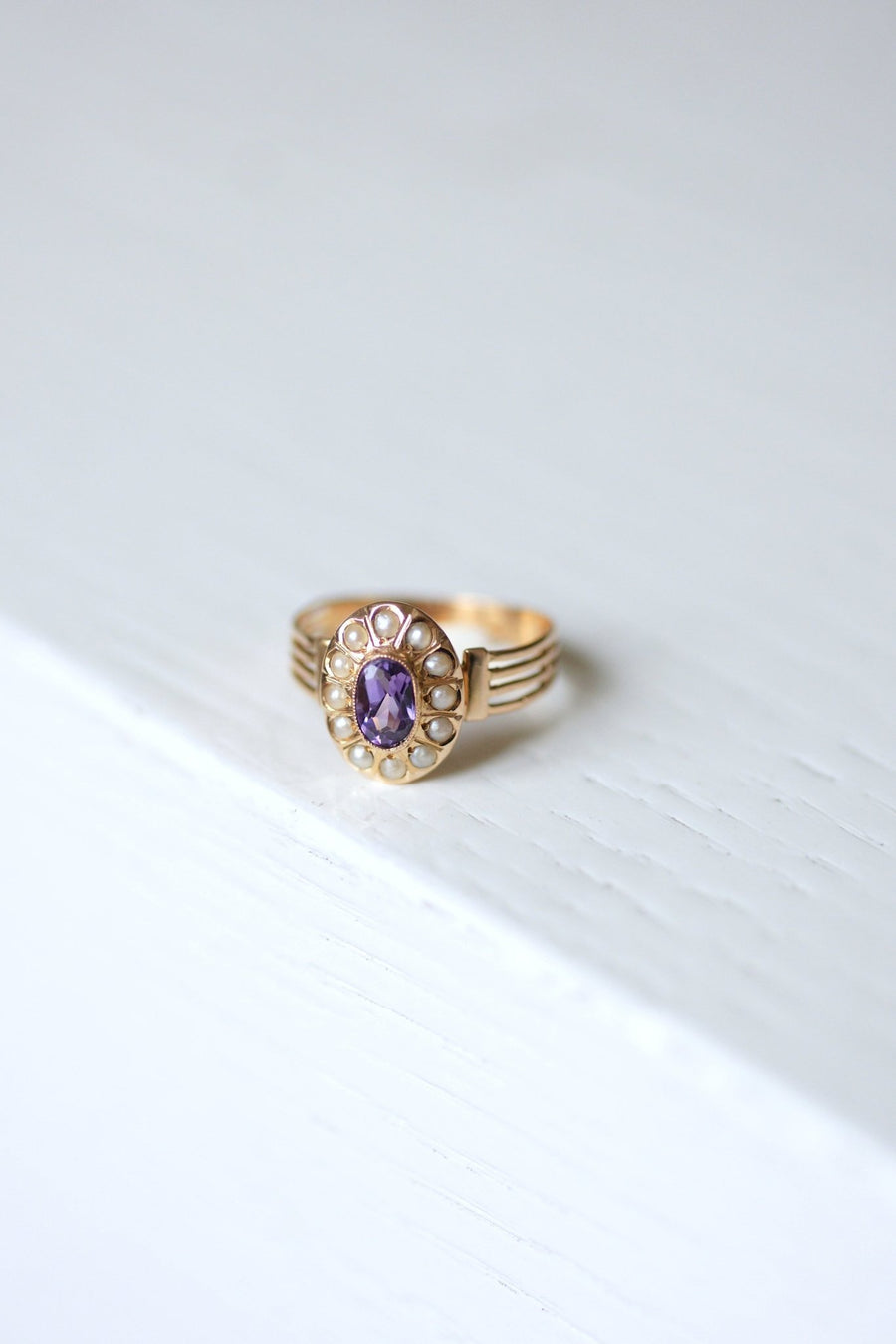 Amethyst and fine pearls Victorian ring in 18Kt pink gold - Galerie Pénélope