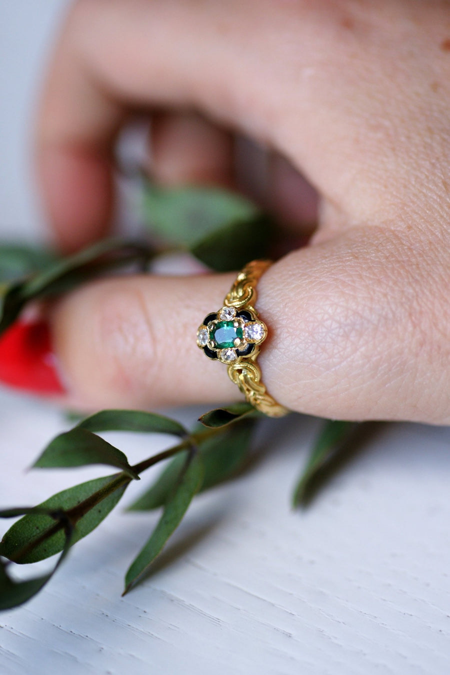Antique Victorian gold, emerald and diamond enameled ring - Galerie Pénélope