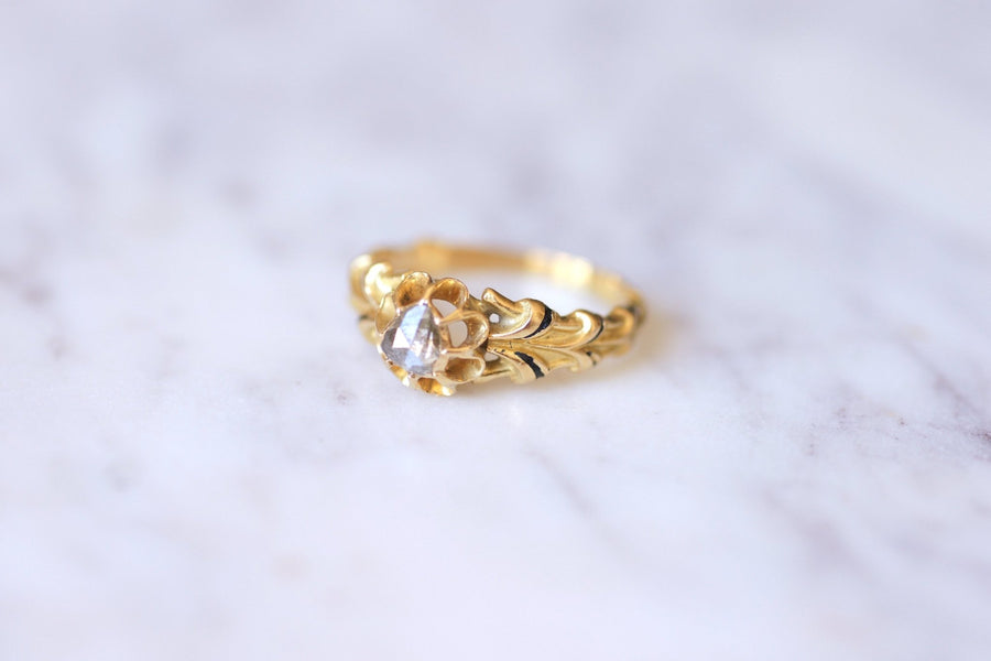 Enamelled Victorian ring in gold and crowned rose cut diamond - Galerie Pénélope