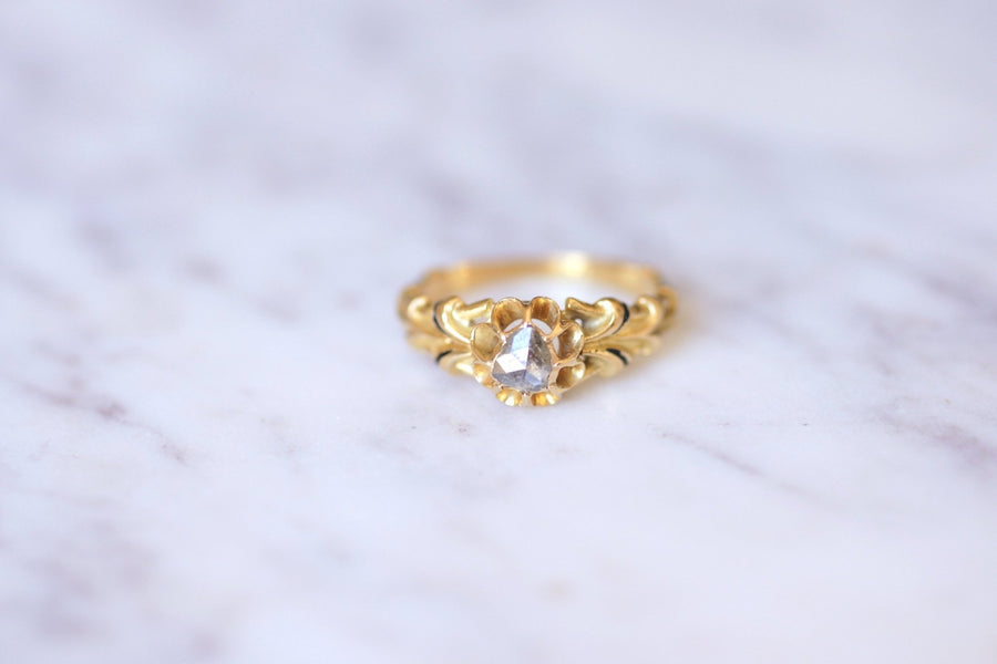 Enamelled Victorian ring in gold and crowned rose cut diamond - Galerie Pénélope