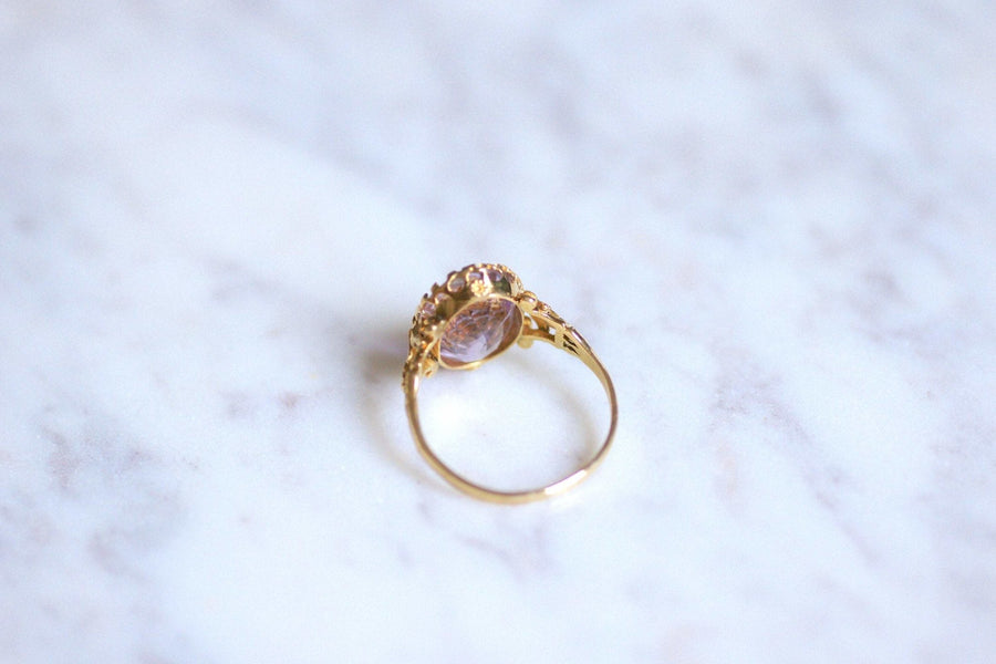 Diamond and amethyst flower intaglio Victorian ring on gold - Galerie Pénélope