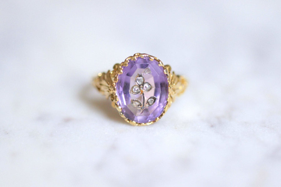 Diamond and amethyst flower intaglio Victorian ring on gold - Galerie Pénélope