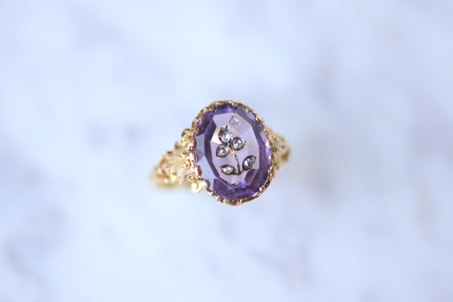 Diamond and amethyst flower intaglio Victorian ring on gold - Galerie Pénélope
