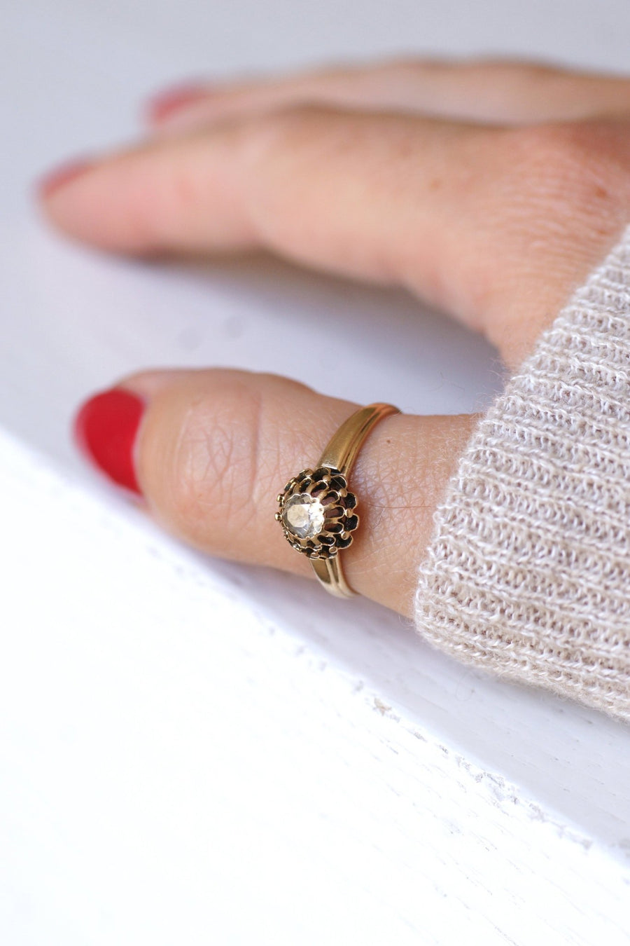 Antique gold and diamond solitaire Victorian ring - Galerie Pénélope