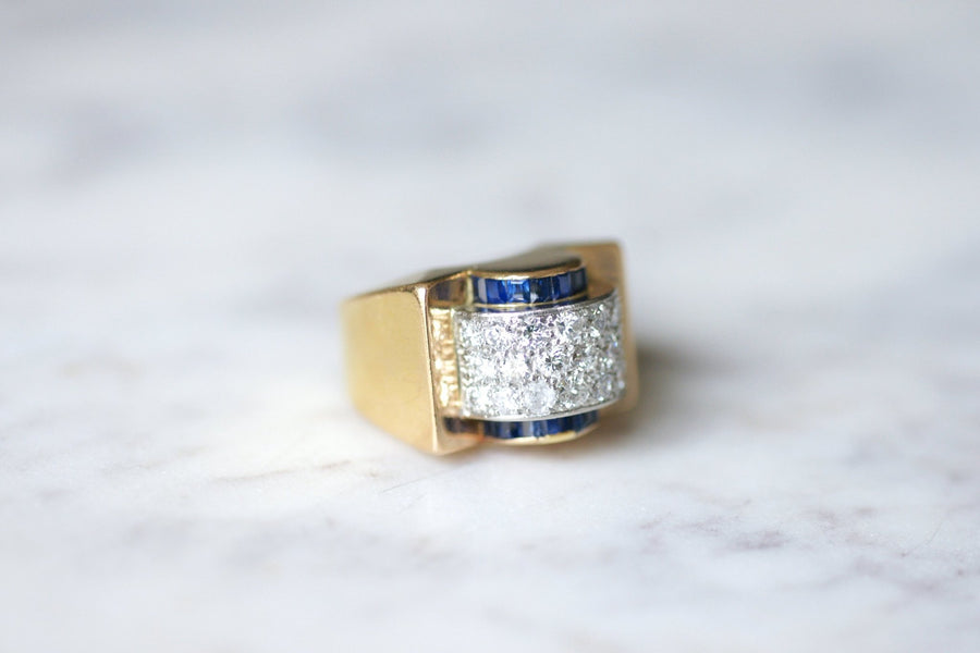 Vintage Art Deco pink gold and platinum Tank ring set with diamonds and sapphires - Galerie Pénélope