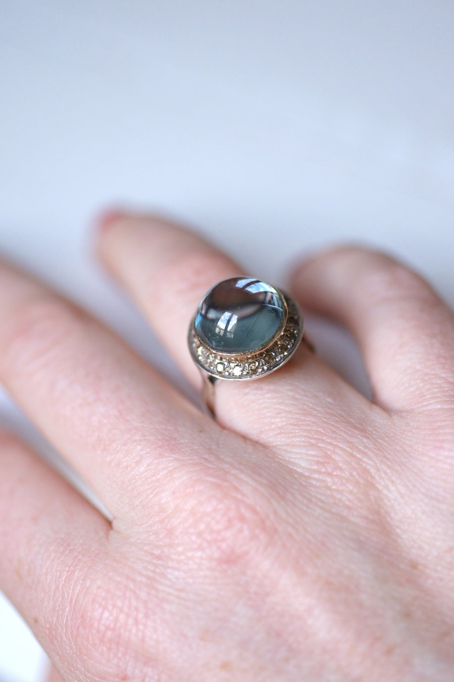 Vintage blue topaz and diamonds on gold and silver ring - Galerie Pénélope