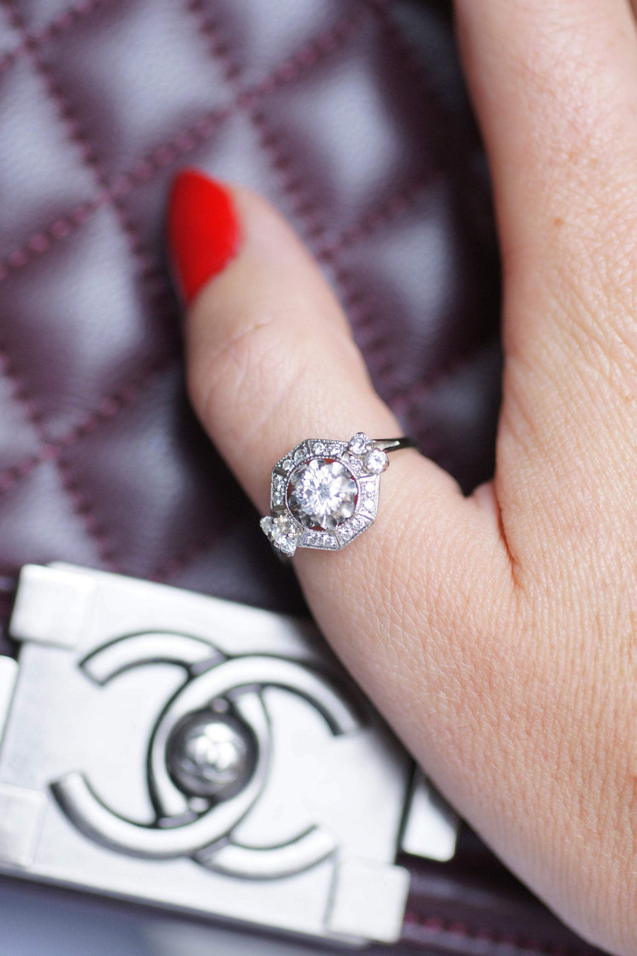 Art Deco platinum, white gold and diamond 0.55Ct engagement ring - Galerie Pénélope