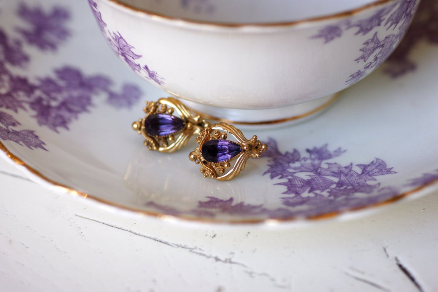 Antique gold and amethyst sleeper earrings - Galerie Pénélope