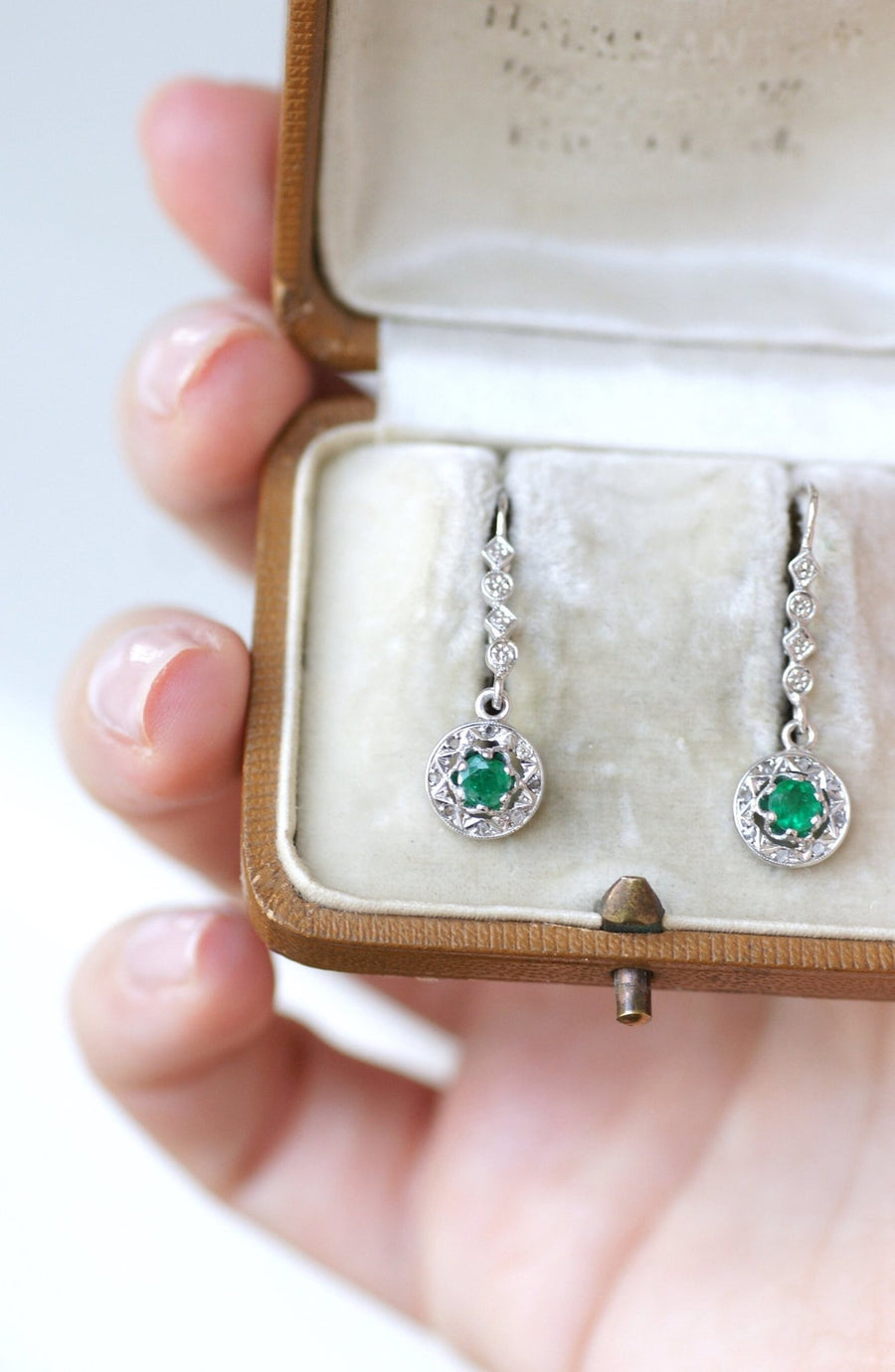Art Deco diamond and emerald earrings - Galerie Pénélope