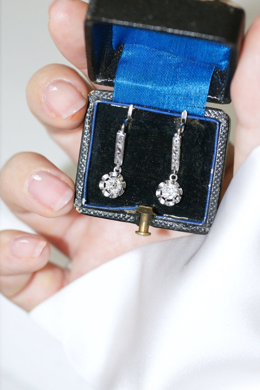 Art Deco white gold and diamond earrings - Penelope Gallery