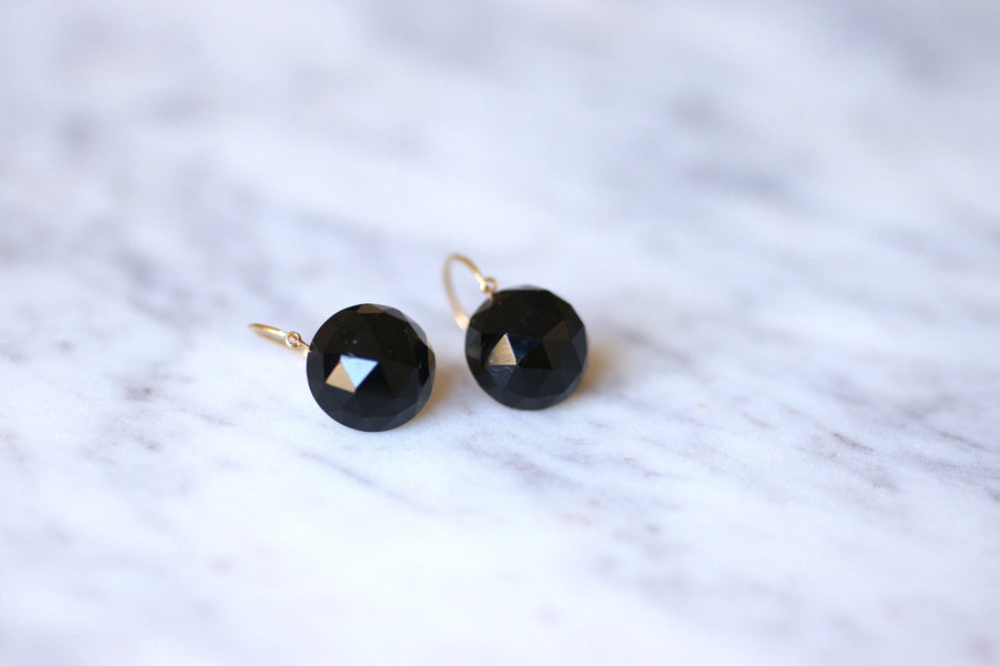 Antique pink gold and facetted jet earrings - Galerie Pénélope