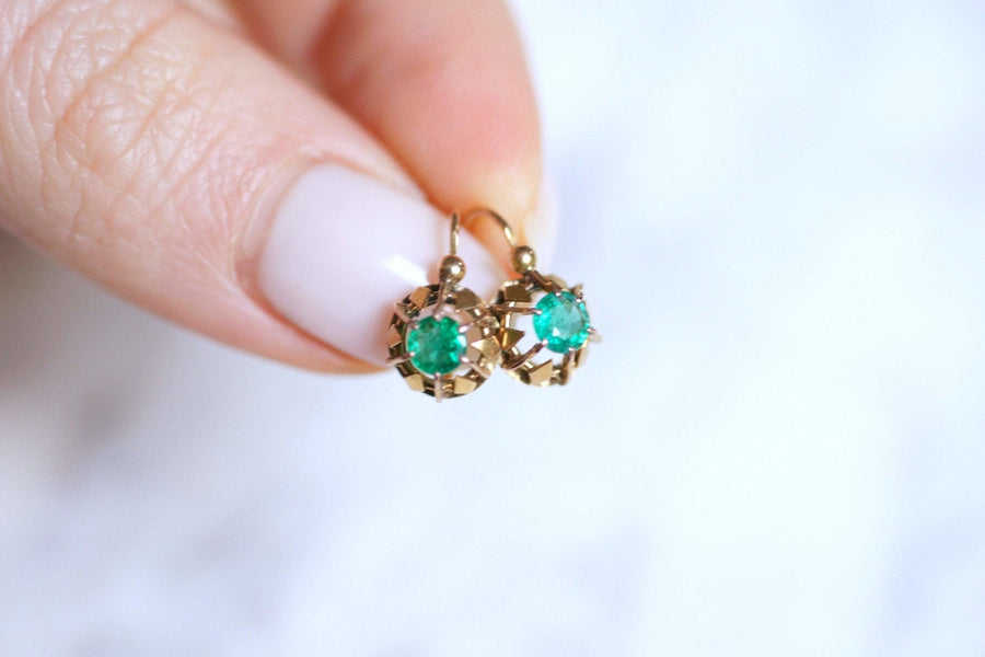 Antique pink gold and emeralds sleeper earrings - Galerie Pénélope