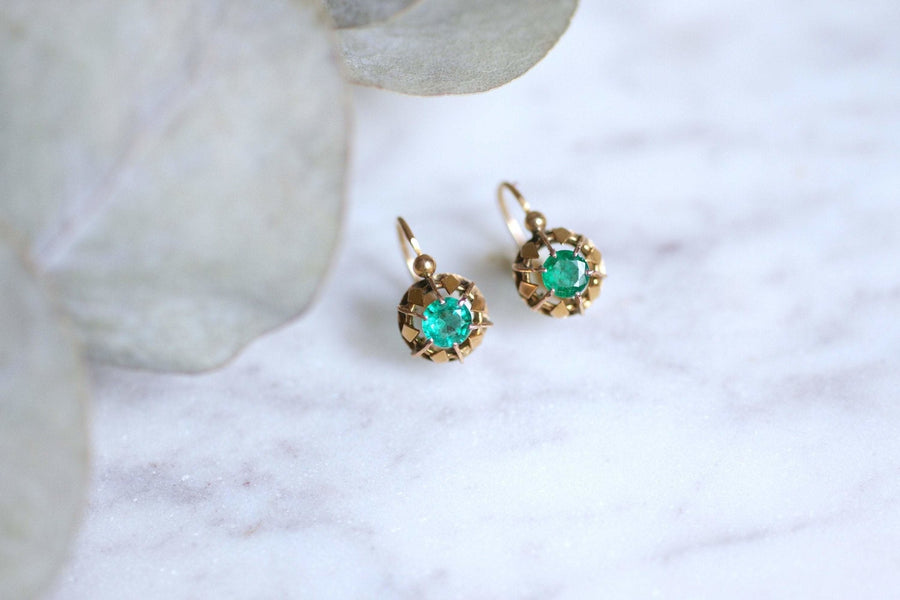 Antique pink gold and emeralds sleeper earrings - Galerie Pénélope