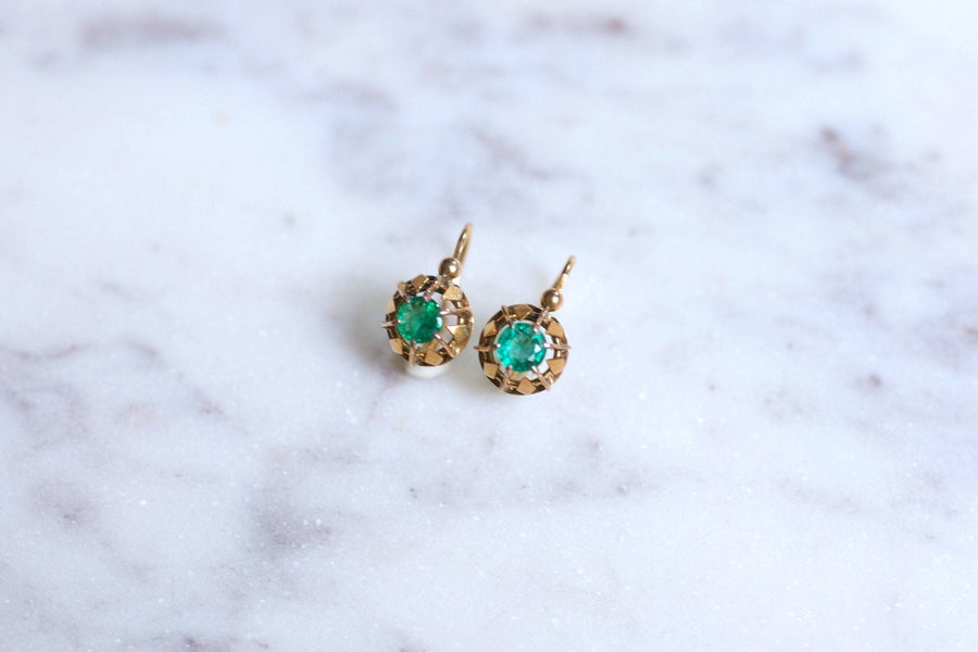 Antique pink gold and emeralds sleeper earrings - Galerie Pénélope