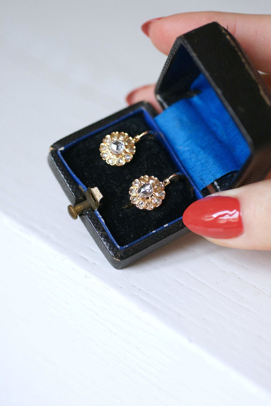 Antique daisy earrings with diamonds - Penelope Gallery