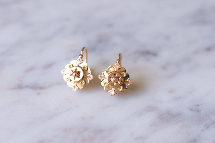 Antique pink and yellow gold sleeper flower earrings - Galerie Pénélope
